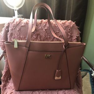 Michael kors tote bag NWOT